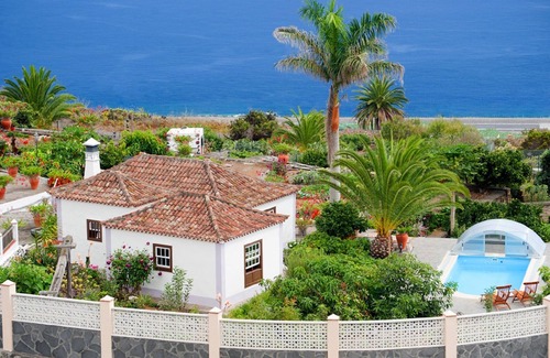 Villa de Mazo Cabaña | Casa Rural exclusiva con piscina privada.