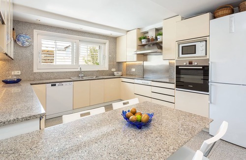 Cadaques Villa | Villa exclusiva en primera linea de Mar