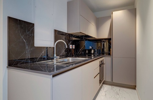 Paceville Apartamento | Exclusive Stay at Mercury Towers