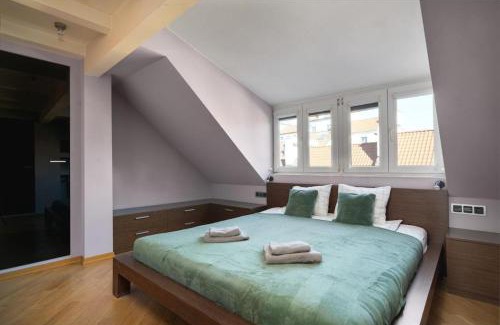 Old Town Apartamento | Exclusive & Stylish 3-Level Apartment in Warsaw Old Town - 150 m