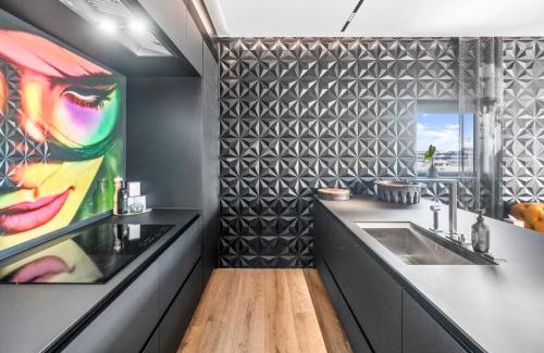 Newton Apartamento | Exclusive Urban Apartment Entire Floor Hot Tub