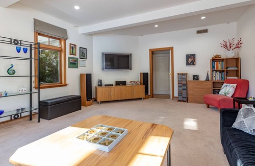 Waikanae Villa | Retiro de lujo en la costa de Kapiti (autoservicio / autoservicio