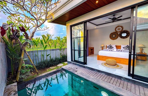 Singakerta Villa | Exclusive Villa in Ubud with Rice Field View dan Private Pool