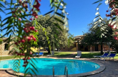 Padua Villa | Villa de uso exclusivo, cerca de la estación de tren para llegar a Roma y Pompei