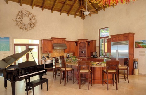Maho Bay Quarter Villa | Exclusividad y lujo en armonía con la naturaleza. Tarifas promocionales especiales disponibles