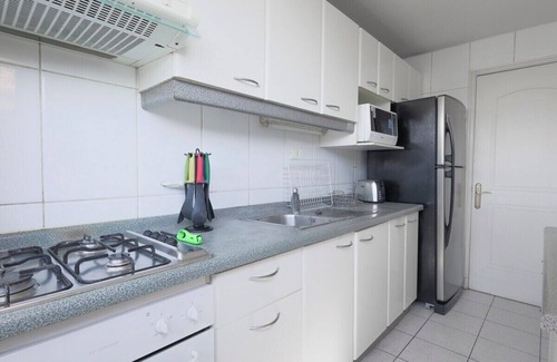 El Golf Apartamento | Exclusivo espacio en Las Condes, Metro Alcántara
