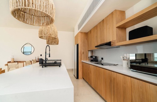 Central Sonora Condominio | Exclusivo Penthouse de 3 recamaras Frente a la Playa