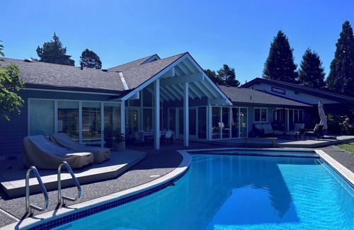 Clyde Hill Casa | Casa ejecutiva de 4 dormitorios y 2 baños - W Bellevue - 5 minutos para Microsoft / Bellevue
