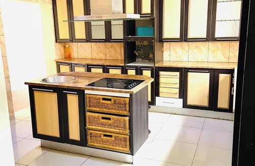 Eikenbosch Casa | Executive Accommodation Bellville