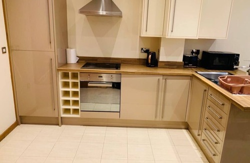 Sunderland Apartamento | Executive Apartment a very short walk to the Sunderland metro and train station.