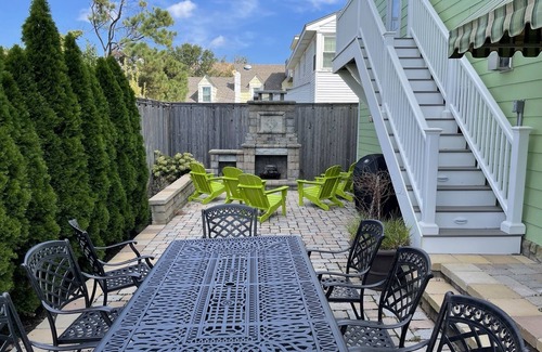 Northeast Virginia Beach Casa | Executive Beach Home for Monthly Rental Available June 2025. 30 Day Rental