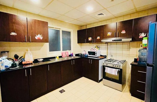 Al Mankhool Casa | Executive Bedspace only For Ladies