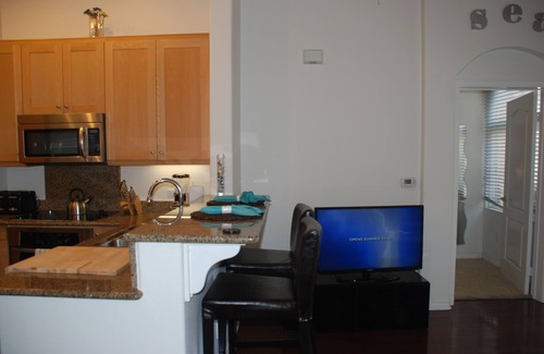 North Park Condominio | ** Condominio loft amueblado ejecutivo en North Park **