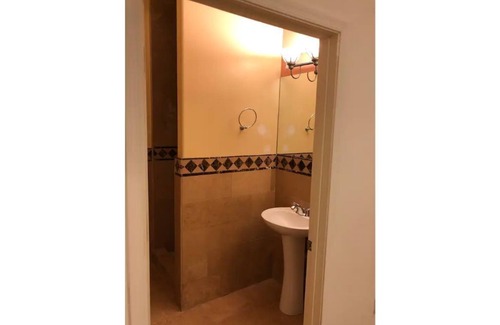 Sarival Gardens Apartamento | Executive Gateway