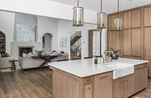 Green Hills Casa | Executive Luxury Home convenient to everything!