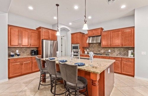 Queen Creek Casa | Executive Luxury Rental! Stunning Heated Pool/Spa Home and Backyard!