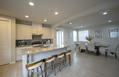 East Palo Alto Casa | Executive New House 4B3B Decent Community Stanford