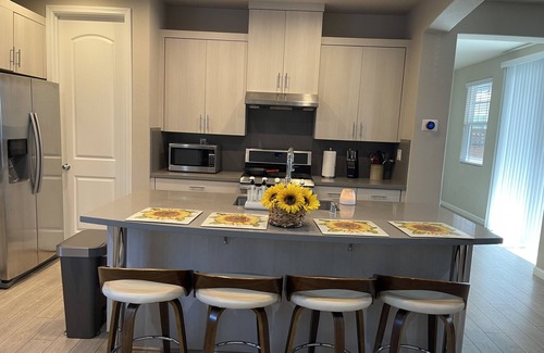 East Palo Alto Casa | Executive New House 4B3B Decent Community Stanford