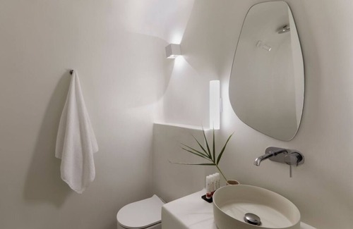 Oia Hotel | Executive One-Bedroom Cave Suite
