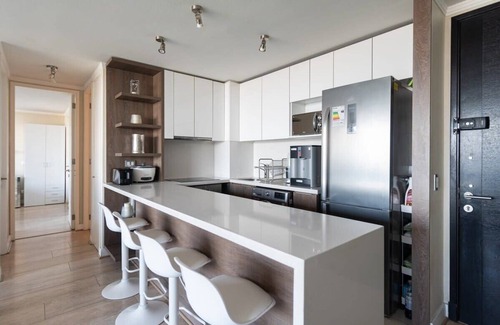 Apoquindo Apartamento | Executive Park w/Private Gym, Office & City View