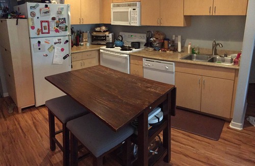 Downtown San Diego Condominio | Alquiler Ejecutivo - Little Italy moderno condominio con estacionamiento
