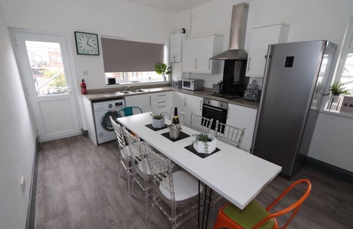 Cleethorpes Apartamento | Executive Sea View apartment 3 Bedroom 'Lodge with the Legends' Sleeps up to 8