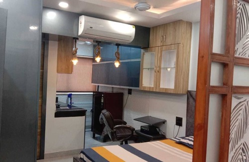 New Delhi Apartamento | Executive Studio Apt in Moti Nagar West Delhi