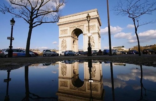Champs-Elysees Apartamento | Executive Studio With Aircon In Champs Elysees
