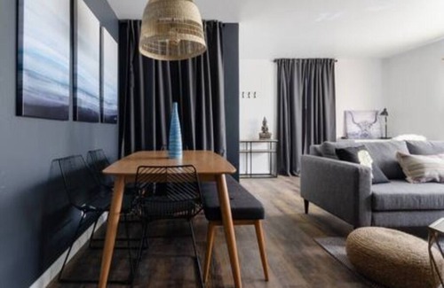 East Richmond Apartamento | Executive suite central location PET FRIENDLY