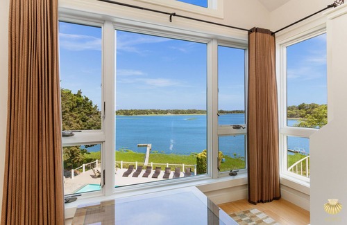 Orleans Casa | Casa de lujo ejecutiva frente al mar 6000 pies cuadrados; Piscina temperada; 16 plazas