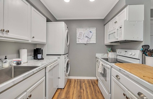 Demere Park Condominio | " Exhale " - on beautiful St. Simons Island