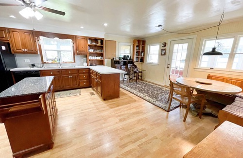 Ocracoke Casa | Exiled on Main Street: Large Pet-friendly home