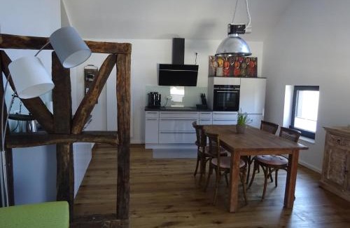 Einruhr Apartamento | Exklusive, kernsanierte Ferienwohnung am Rursee