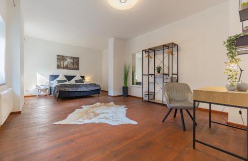 Cottbus Casa | Exklusive Stadtvilla-190qm- Parkplatz- 3Schlafzimmer- 2 Bäder- Netflix- Waschmaschine- 4 Etagen-nähe Theater