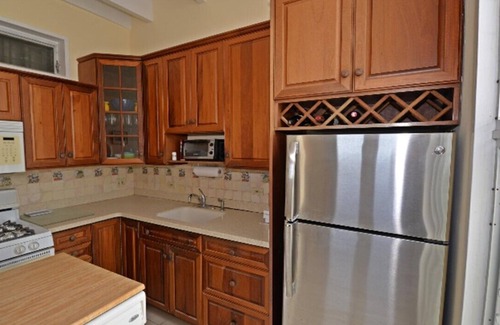 Estate Hermon Hill Casa | Exotic 1700 sqft 2 level Townhouse with Sea, and Harbor View