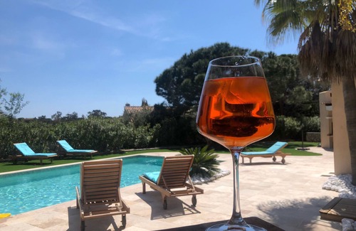 Les Issambres Villa | Exotic villa, large pool house much appreciated by tenants and swimming pool +.