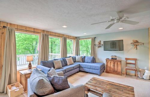 Cotter Casa | Expansive Cotter Cabin on White River with Deck!