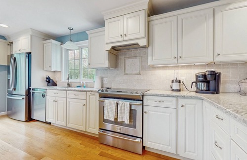 Hyannis Casa | Expansive Getaway w/ Fenced Yard, Outdoor Shower & Private Neighborhood Beach