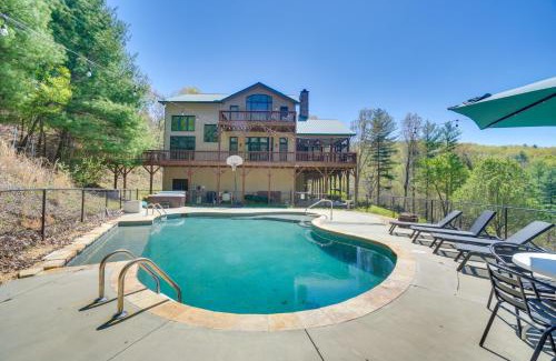 Unaka Casa | Expansive Home on 16 Acres with Smoky Mountain Views
