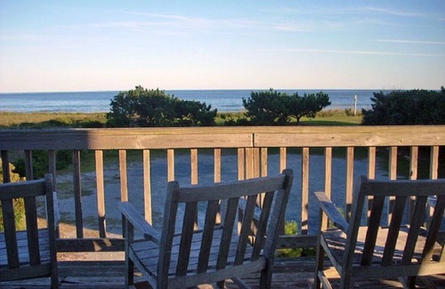 Wrightsville Beach Casa | Expansive Oceanfront Cottage with Blockade Runner Beach Resort Amenity Access
