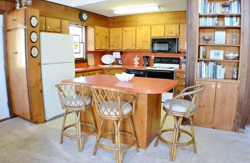 South Nags Head Casa | Expansive ocean views in this home located just steps from the ocean.