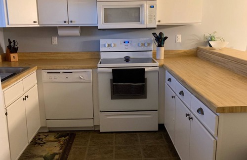 Rodanthe Condominio | Expansive Ocean View: Luxury, Comfort, at the Beach, Family & Budget Friendly!