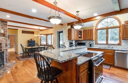 Sandwich Casa | Expansive Sandwich Retreat With Heated Pool, Volley Ball Court RPAM063