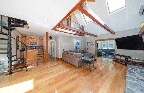 Sandwich Casa | Expansive Sandwich Retreat With Heated Pool, Volley Ball Court RPAM063