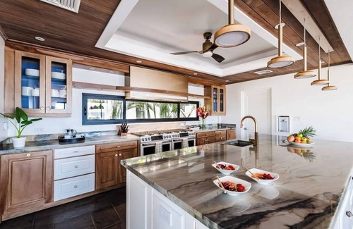 Playa Langosta Villa | Experience Luxury at Guanacaste Province 1001