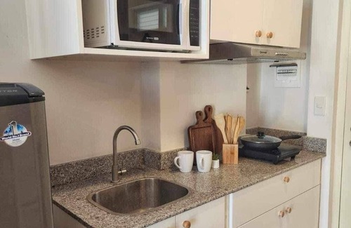 Mactan Export Processing Zone Condominio | Experience affordable luxury in our cozy & homey staycation layover pad.
