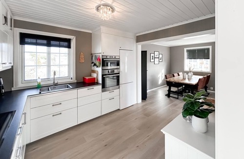 Spangereid Casa | Experience an unforgettable vacation in this interesting vacation home.