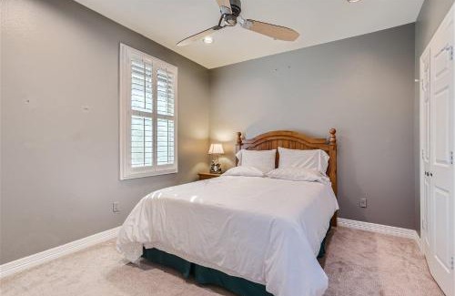 West Campus Casa | Experience Austin + 3 BR + 5 mins to Downtown!