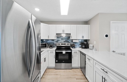 Bahama Beach Condominio | Experience Bahama Beach living, just steps away from Panama City Beaches