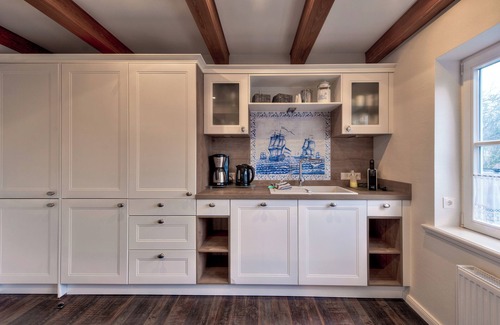 Dagebuell Casa | Experience Coastal Charm at Ferienhaus Niels Hus in Dagebüll!
